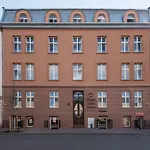 Old Town Apartmens - B33